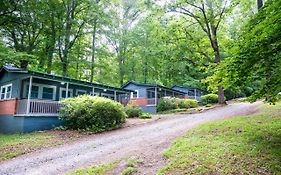 Foggy Bottom Cabins